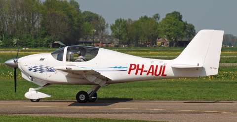PH-AUL
